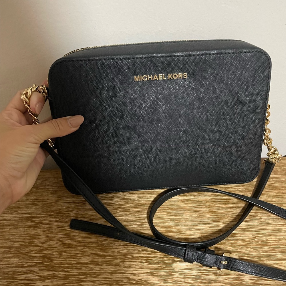 Michael Kors Black and Gold Crossbody Camera Bag - Picture 2 of 6